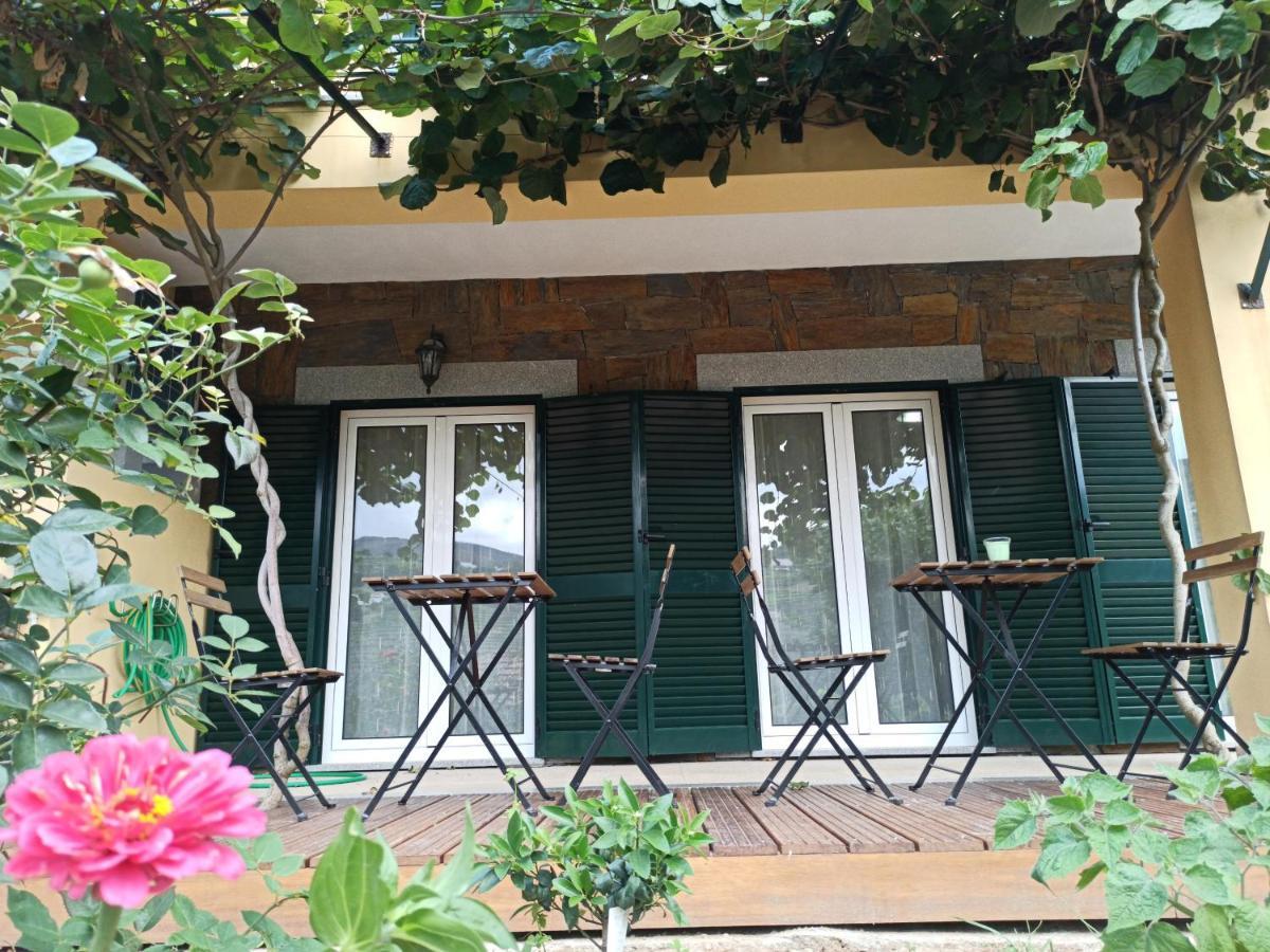 Vineyards Valley House Penajoia Exterior photo